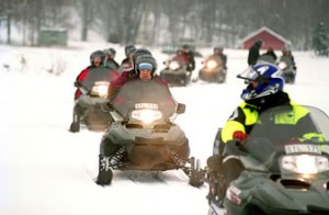 NE Snowmobile vacations,snow11-300x196